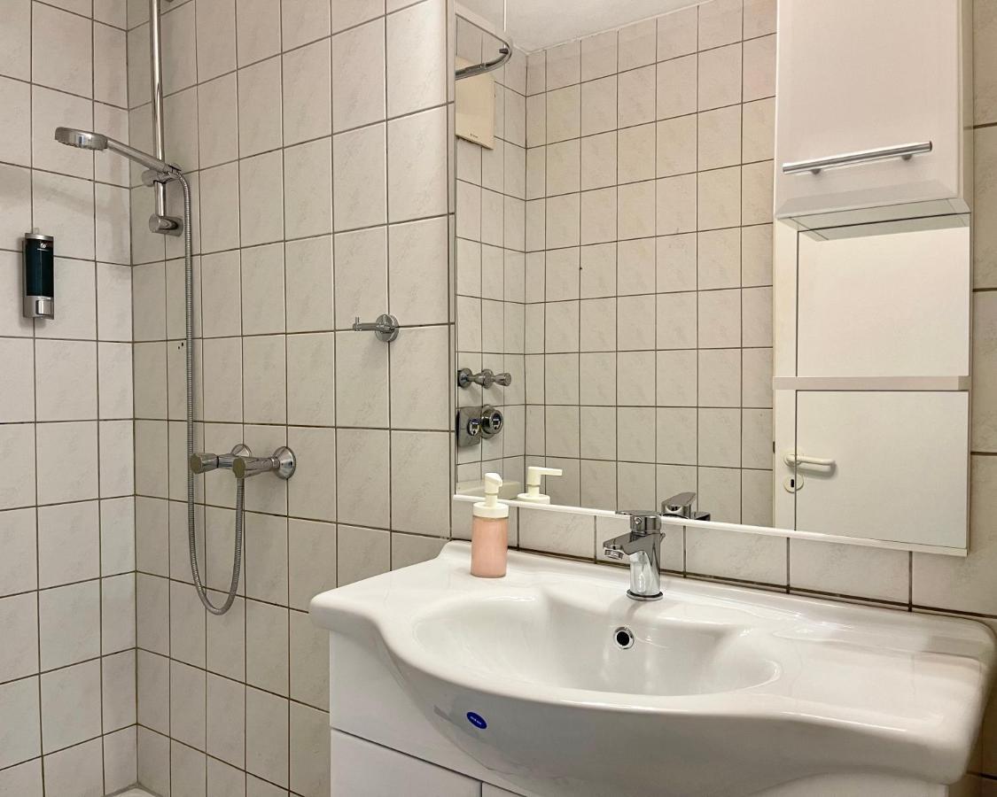 Studios In Osnabrueck - Iburger Str ภายนอก รูปภาพ